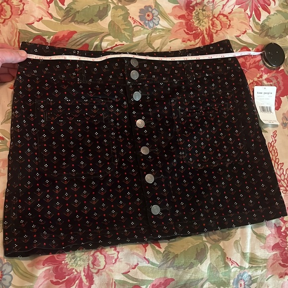 Y2K Vibe FREE PEOPLE sz 32 JOANI Cozy Graphic Corduroy Mini ButtonFront $68 NEW - Picture 13 of 14